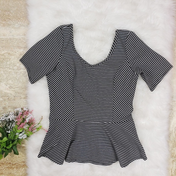 SOLD-Eyeshadow Peplum Top Stripes Size Large D15 - Picture 2 of 7